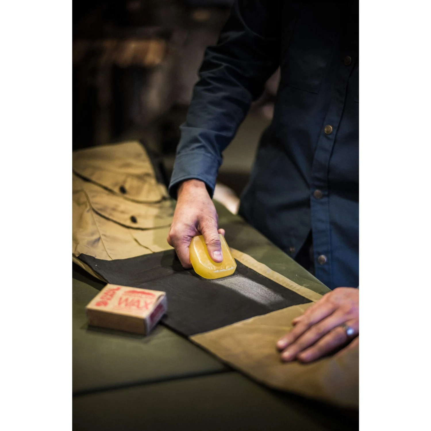 FJÄLLRÄVEN GREENLAND WAX BAG Unisex - Imprägniermittel 9 FJÄLLRÄVEN GREENLAND WAX BAG Unisex - Imprägniermittel – Bild 7